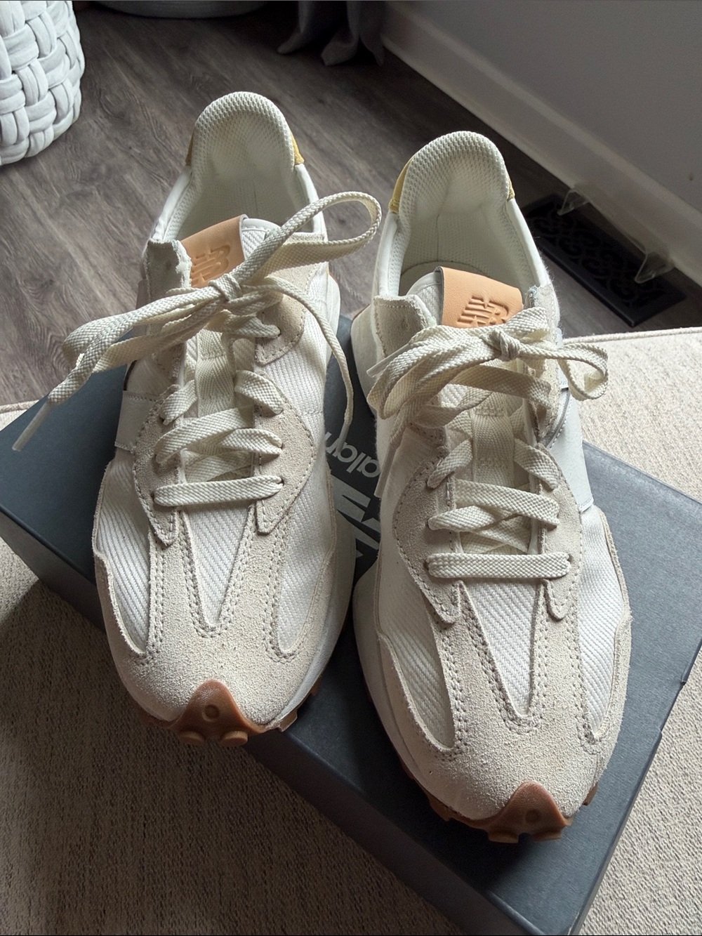 New Balance 327 Cream/Beige Athletic Sneakers